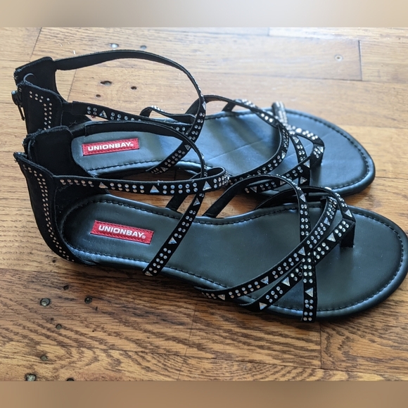 NWOT Union Bay Rhinestone Strappy Sandals - Picture 3 of 7